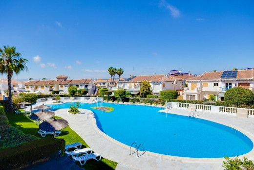 Resale - Lägenhet - Torrevieja - La Mata