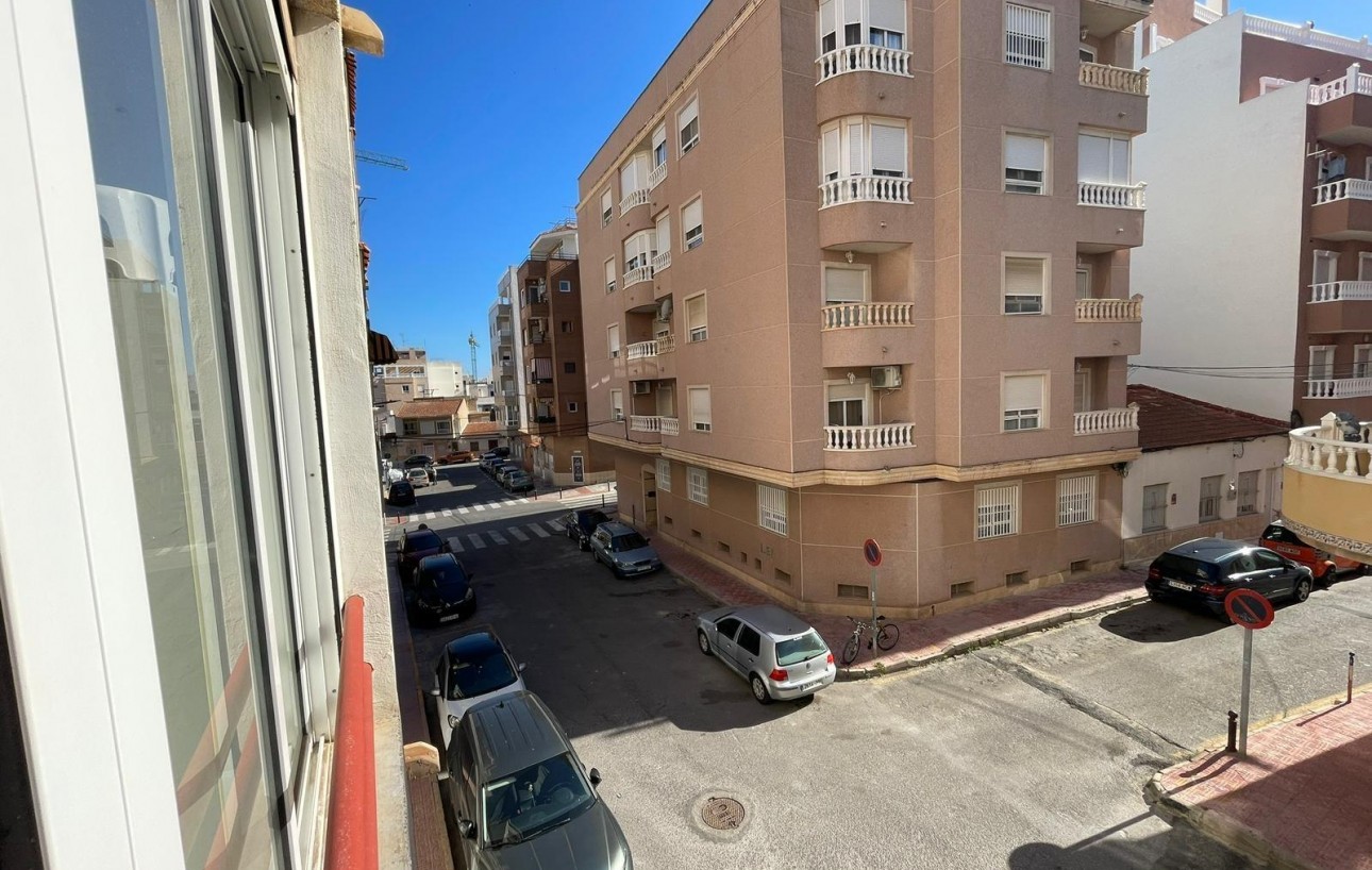 Revente - Étude - Torrevieja - Centro