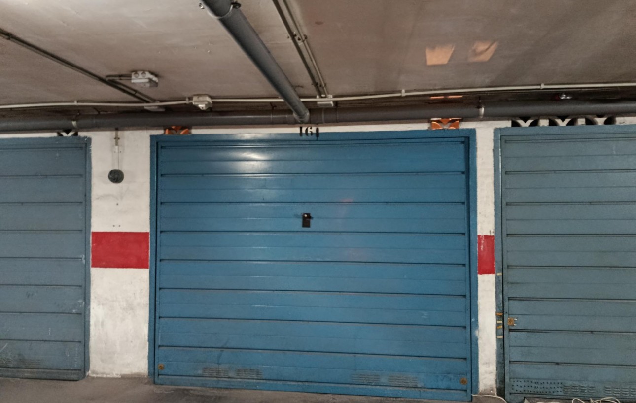 Resale - Garage - Torrevieja - Acequion