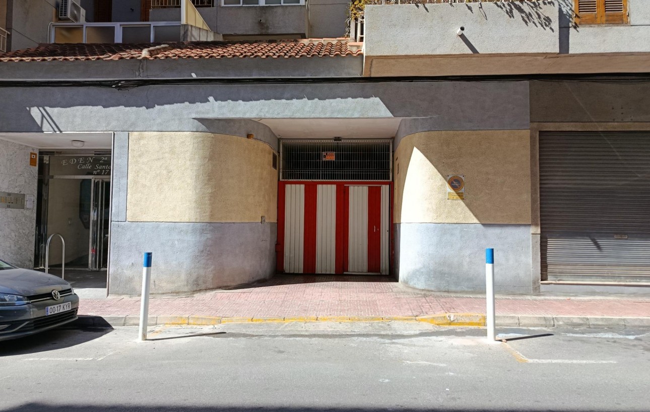 Resale - Garage - Torrevieja - Acequion