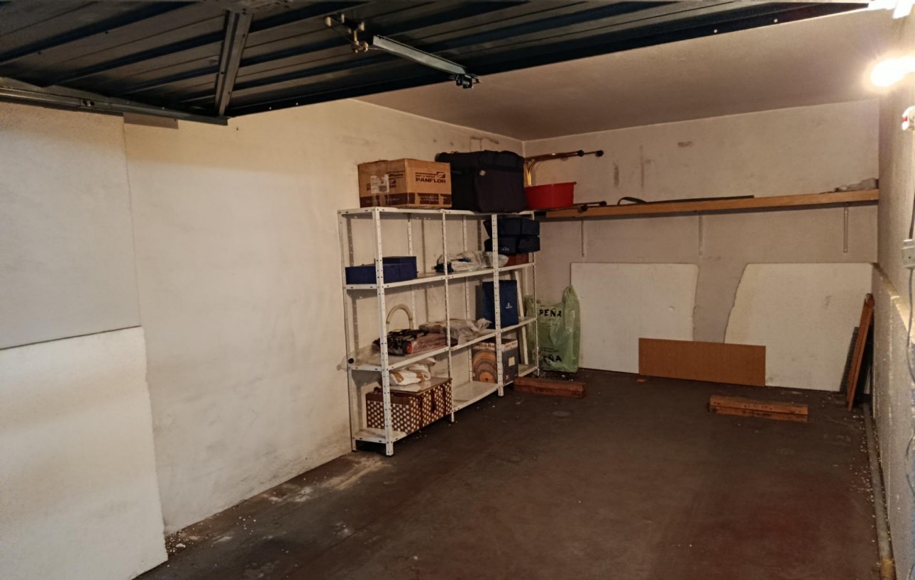 Resale - Garage - Torrevieja - Acequion