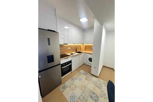 Resale - Wohnung - Torrevieja - Centro - Muelle Pesquero