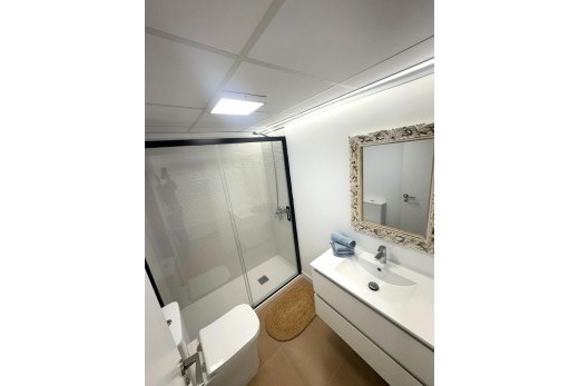 Resale - Wohnung - Torrevieja - Centro - Muelle Pesquero