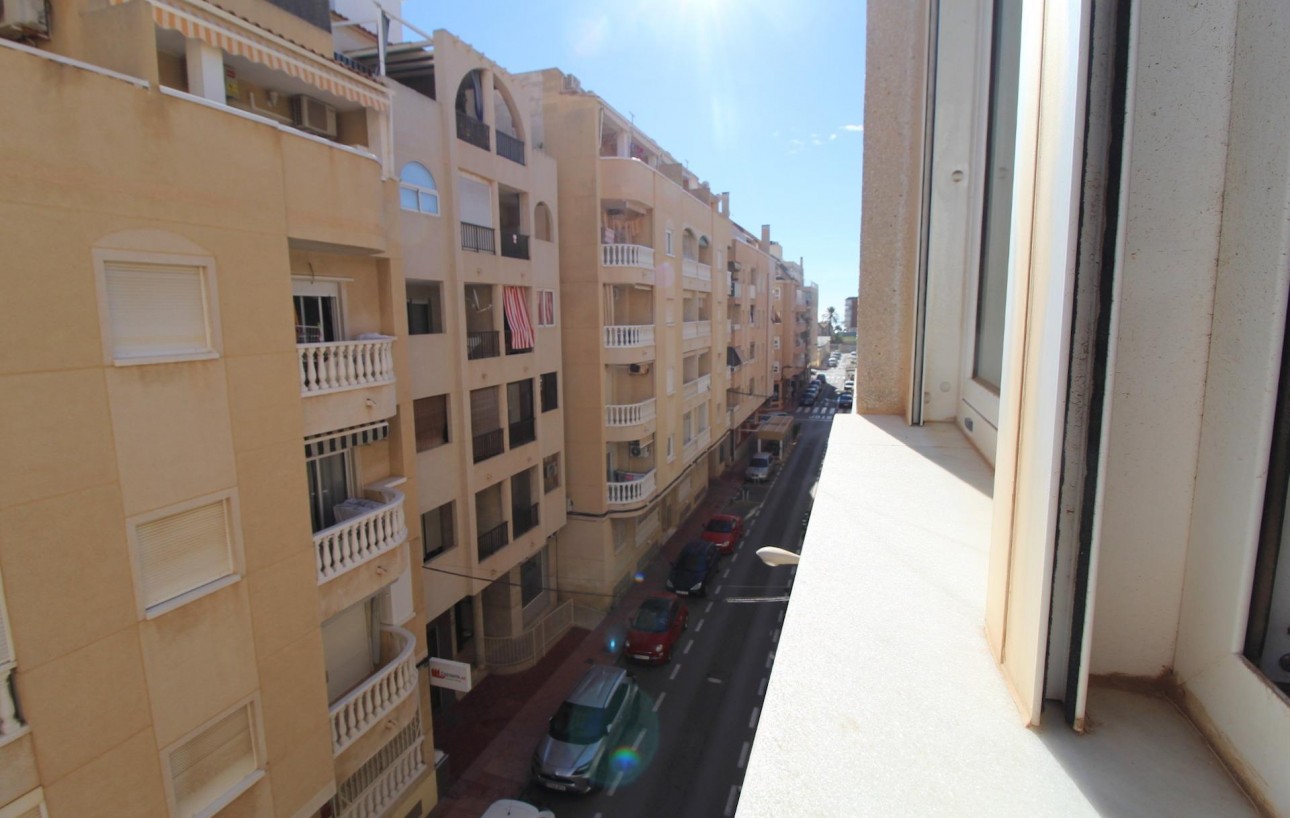 Venta - Apartamento - Torrevieja - Playa del cura