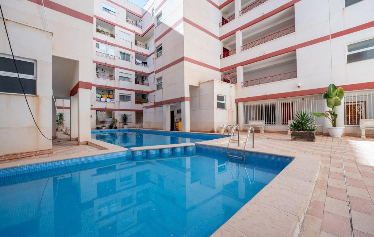 Resale - Piso - Torrevieja - Centro