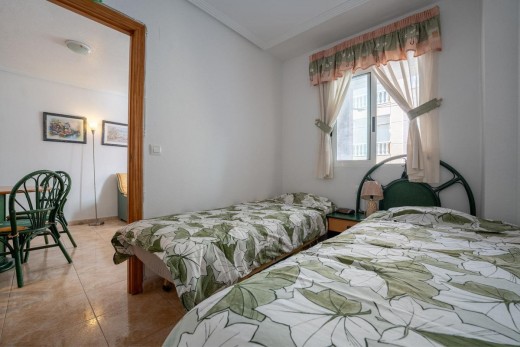 Resale - Piso - Torrevieja - Centro