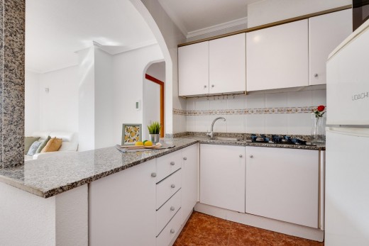 Sale - Apartment - Torrevieja - Calas blanca