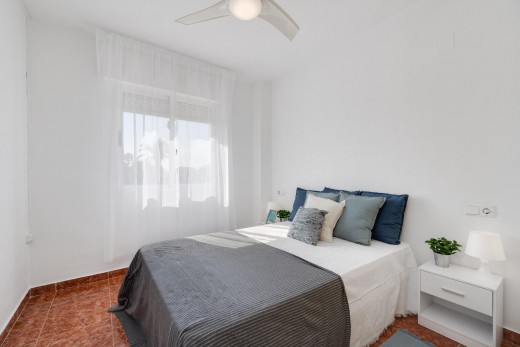 Sale - Apartment - Torrevieja - Calas blanca