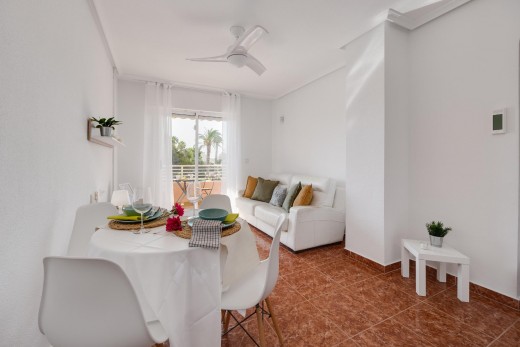 Sale - Apartment - Torrevieja - Calas blanca
