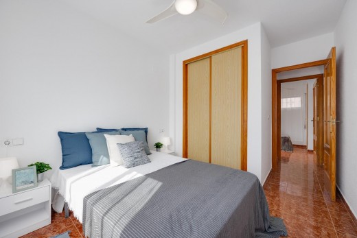 Sale - Apartment - Torrevieja - Calas blanca