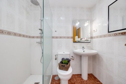 Sale - Apartment - Torrevieja - Calas blanca