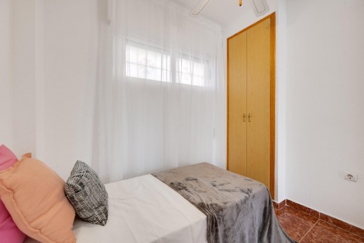 Sale - Apartment - Torrevieja - Calas blanca