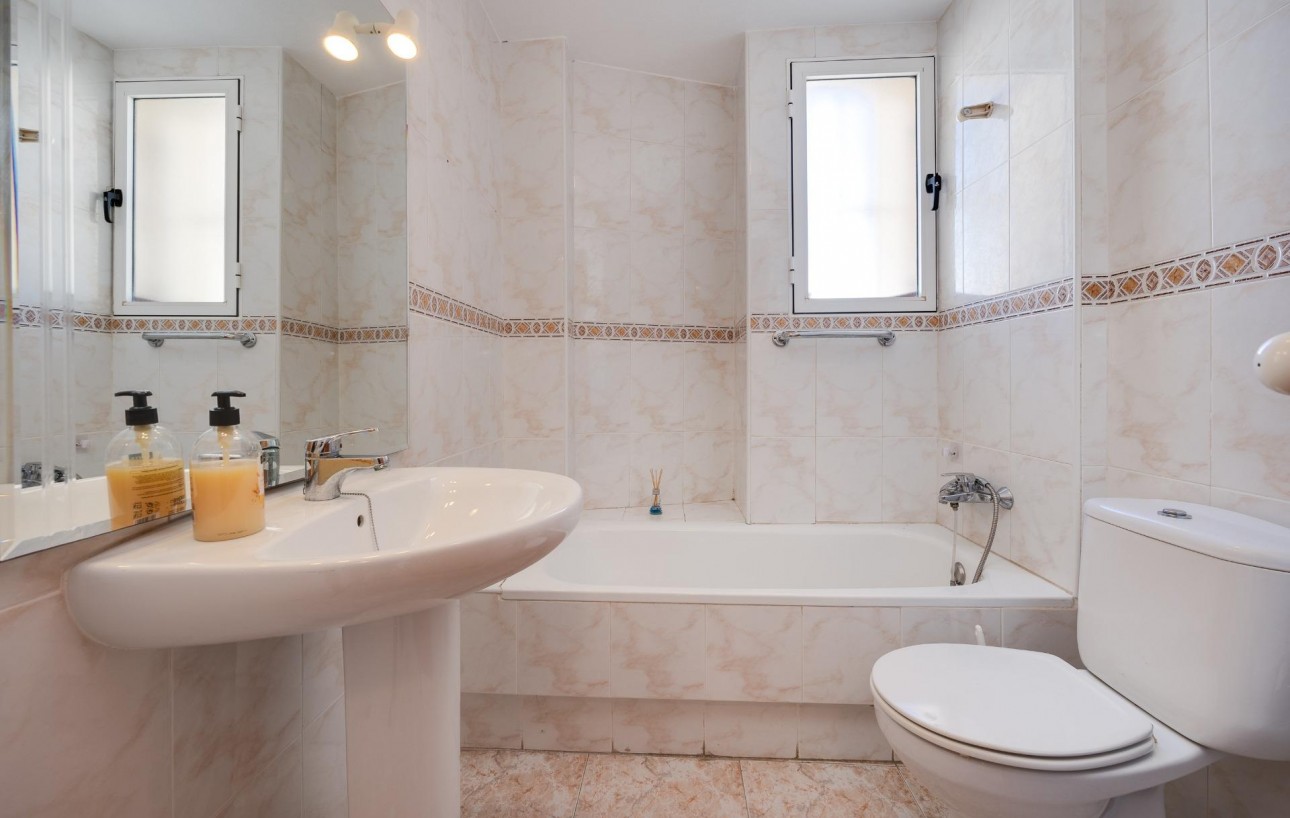 Revente - Chalet - Orihuela Costa - Los Altos