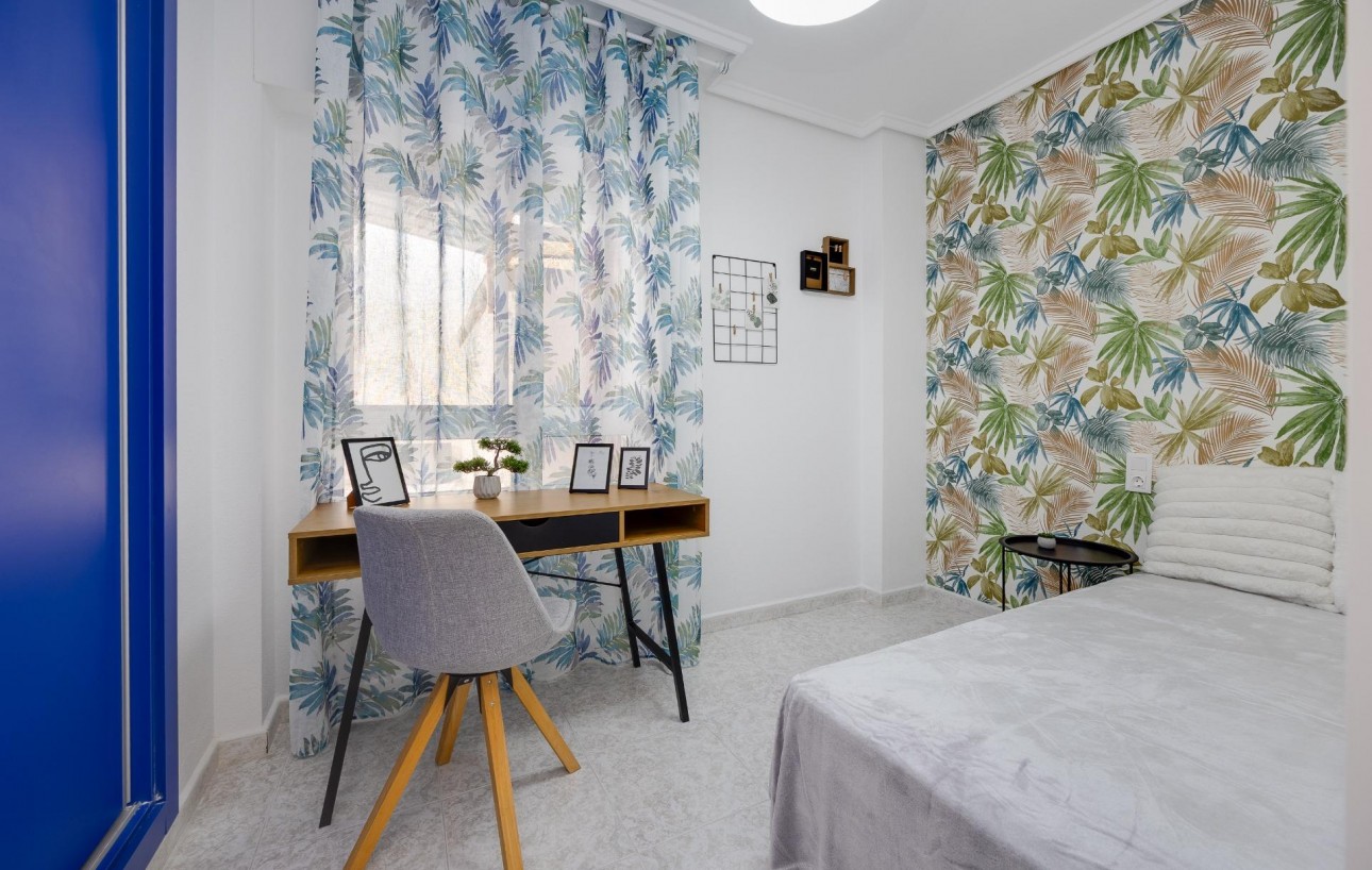 Resale - Lägenhet - Torrevieja - Habaneras