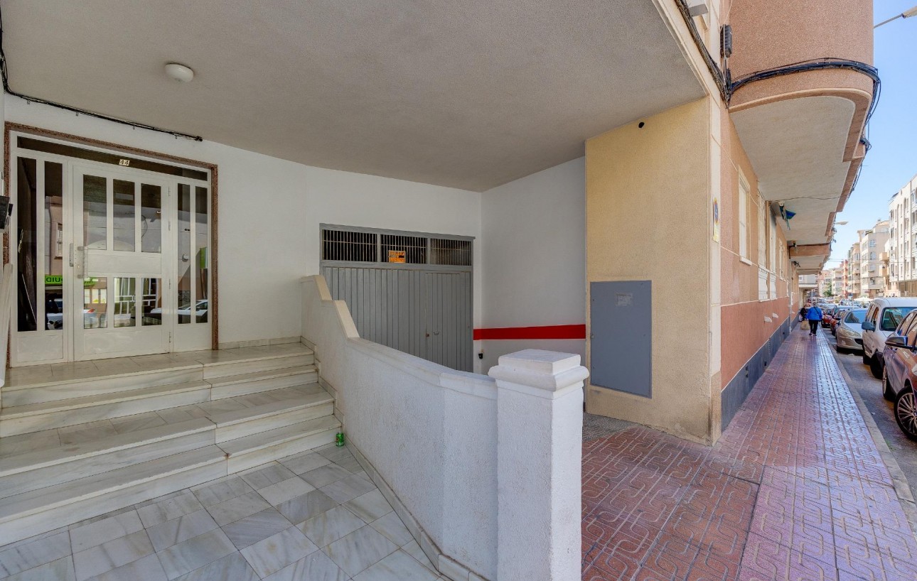 Resale - Lägenhet - Torrevieja - Habaneras