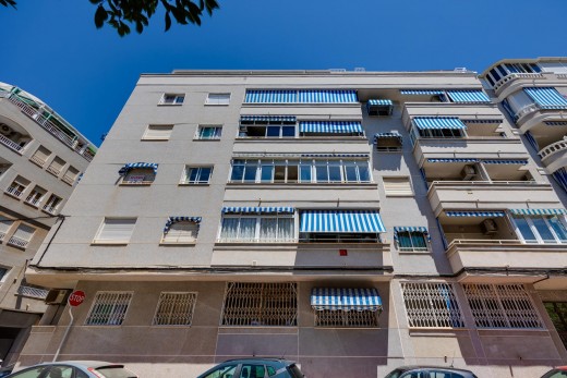 Sale - Apartment - Torrevieja - Playa de los locos