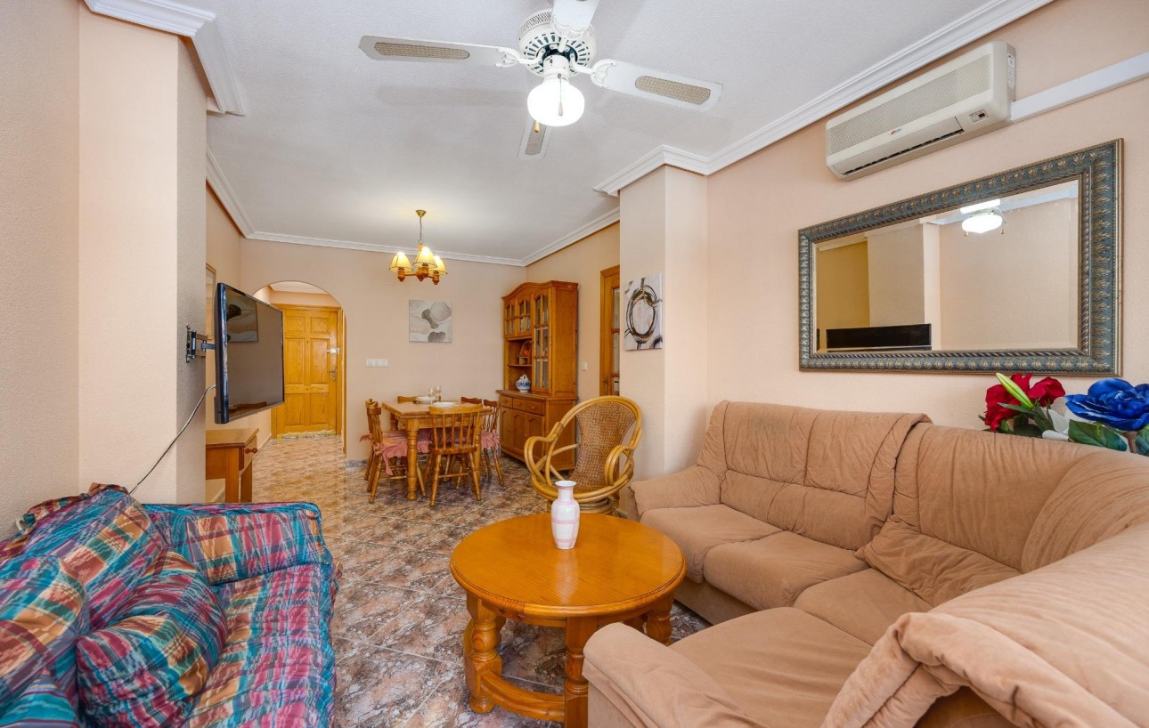 Sale - Apartment - Torrevieja - Playa de los locos