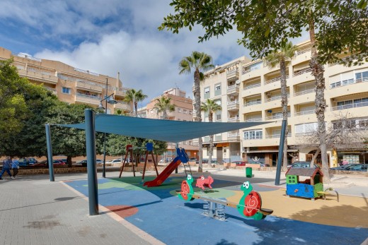 Sale - Apartment - Torrevieja - Playa de los locos