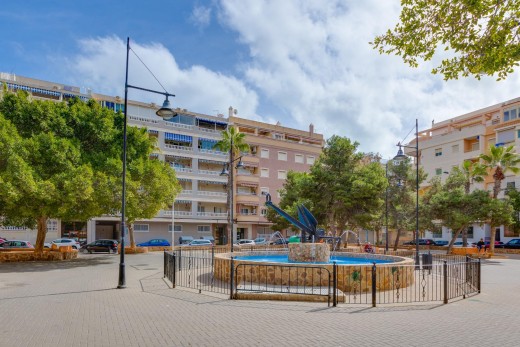 Sale - Apartment - Torrevieja - Playa de los locos