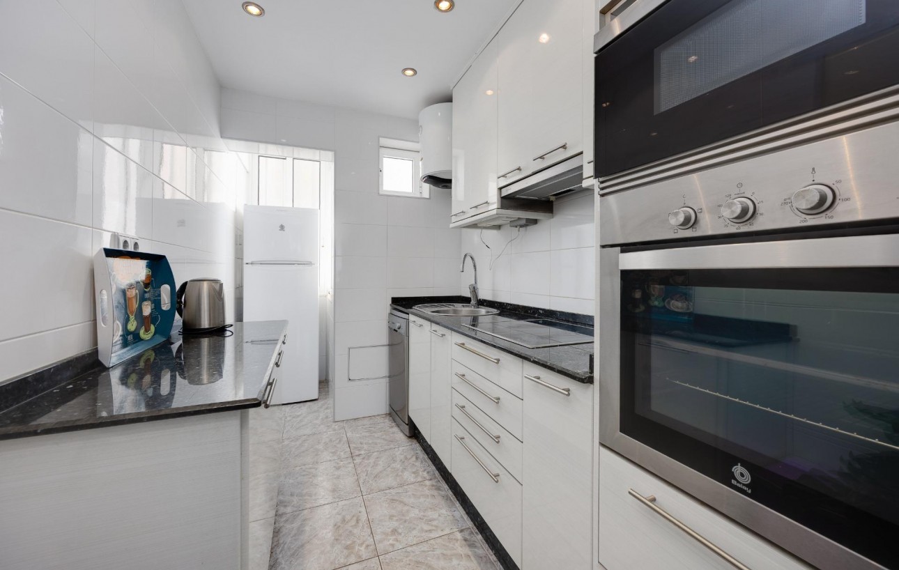 Venta - Apartamento - Torrevieja - Playa de los locos