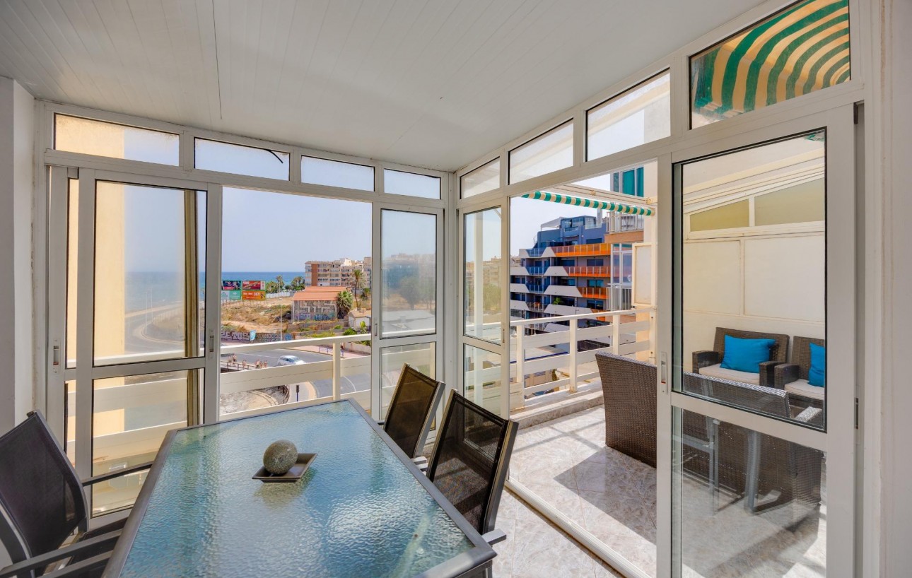Venta - Apartamento - Torrevieja - Playa de los locos