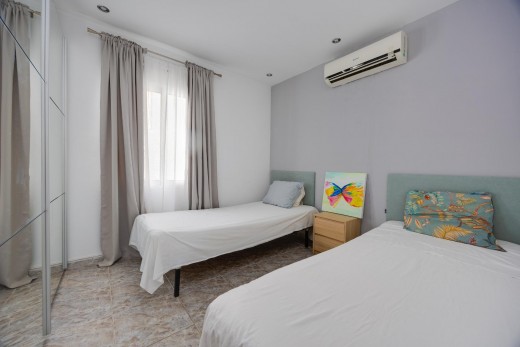 Venta - Apartamento - Torrevieja - Playa de los locos