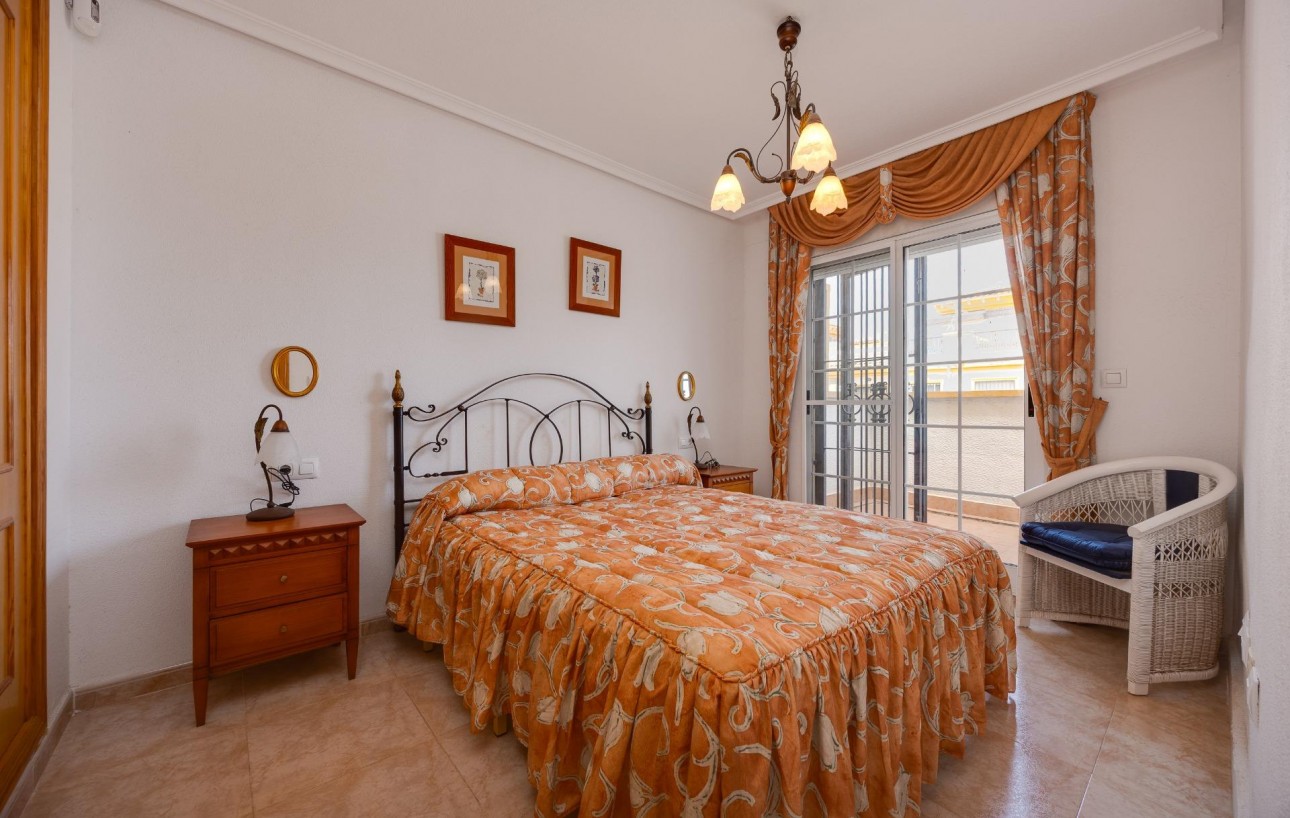 Venta - Chalet - Torrevieja - La Siesta - El Salado - Torreta
