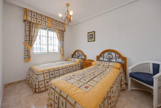 Venta - Chalet - Torrevieja - La Siesta - El Salado - Torreta