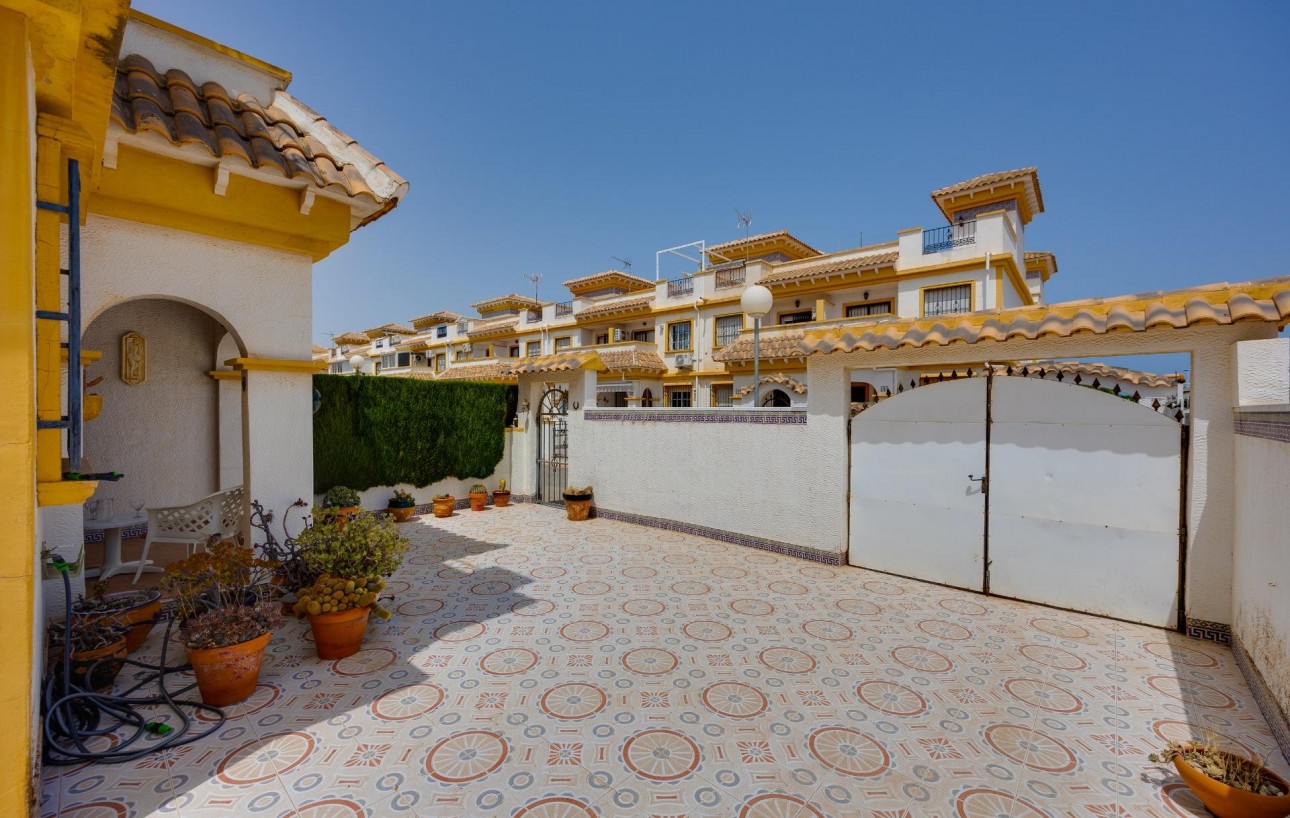 Venta - Chalet - Torrevieja - La Siesta - El Salado - Torreta