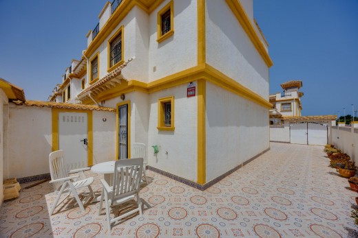 Venta - Chalet - Torrevieja - La Siesta - El Salado - Torreta