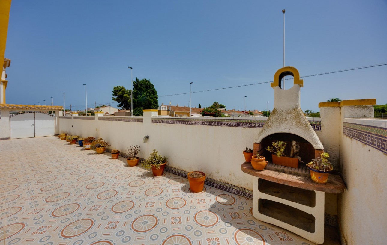 Venta - Chalet - Torrevieja - La Siesta - El Salado - Torreta