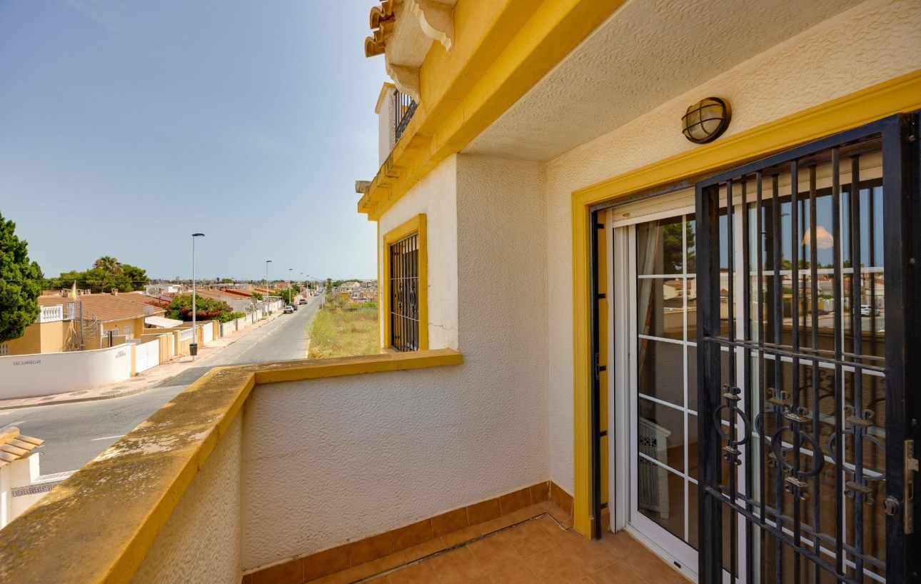 Venta - Chalet - Torrevieja - La Siesta - El Salado - Torreta