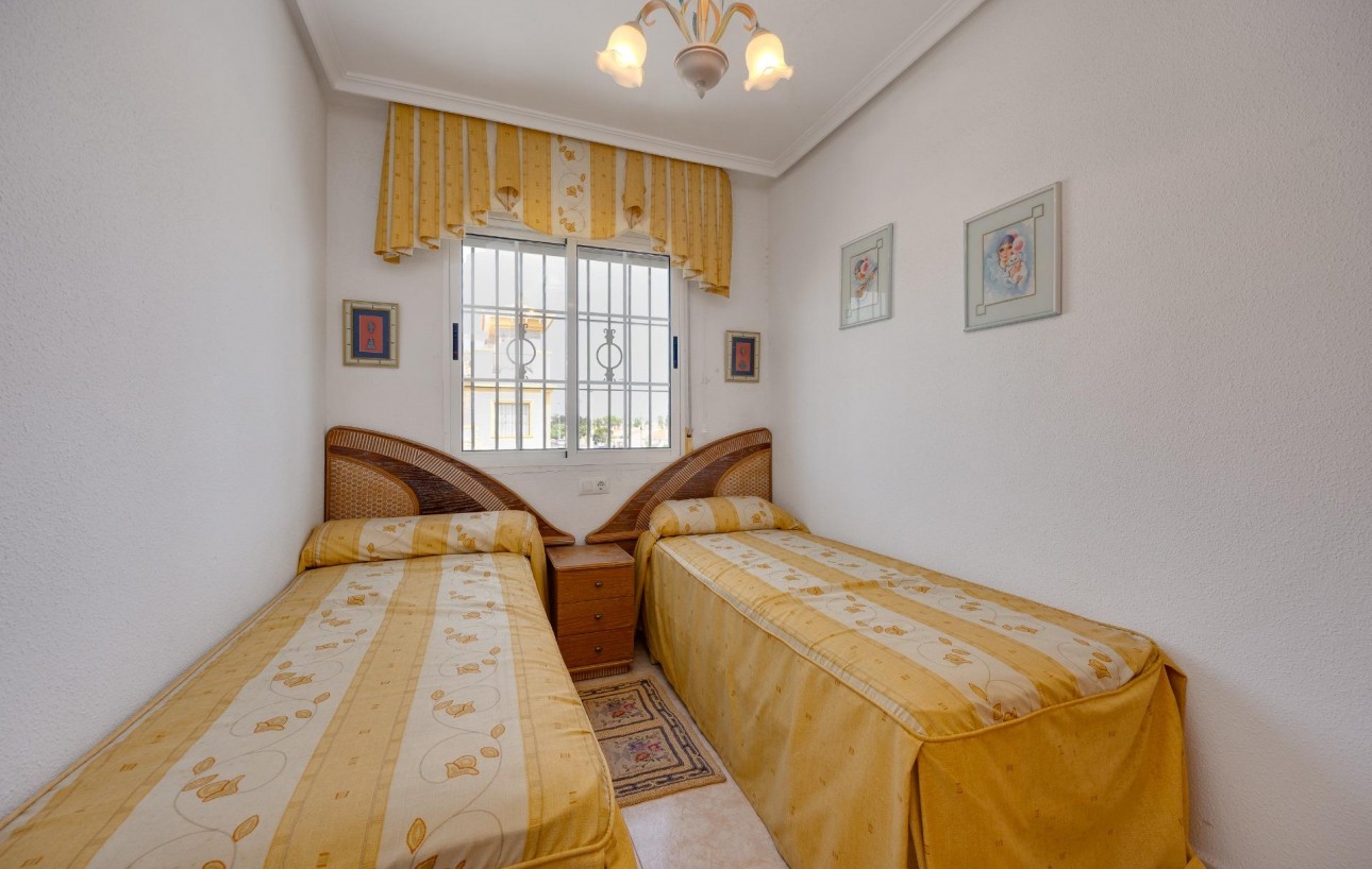 Venta - Chalet - Torrevieja - La Siesta - El Salado - Torreta