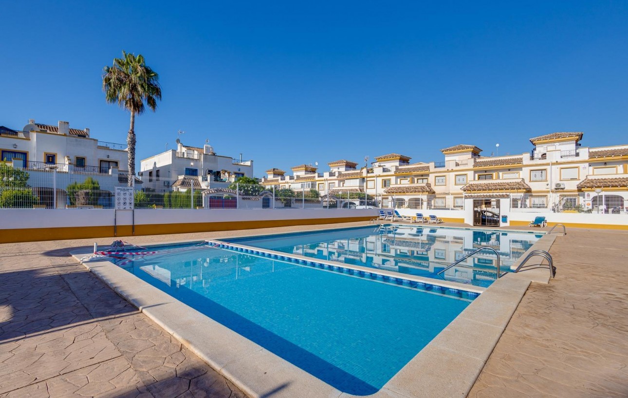 Venta - Chalet - Torrevieja - La Siesta - El Salado - Torreta