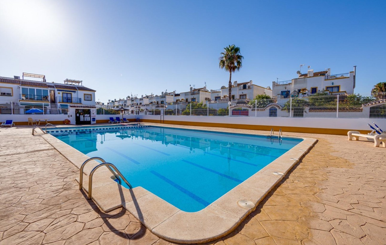 Venta - Chalet - Torrevieja - La Siesta - El Salado - Torreta