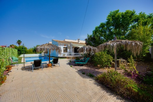 Resale - Chalet - Torrevieja - La Siesta - El Salado - Torreta
