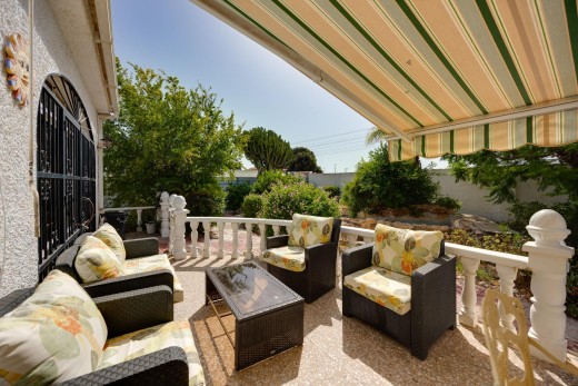 Resale - Chalet - Torrevieja - La Siesta - El Salado - Torreta