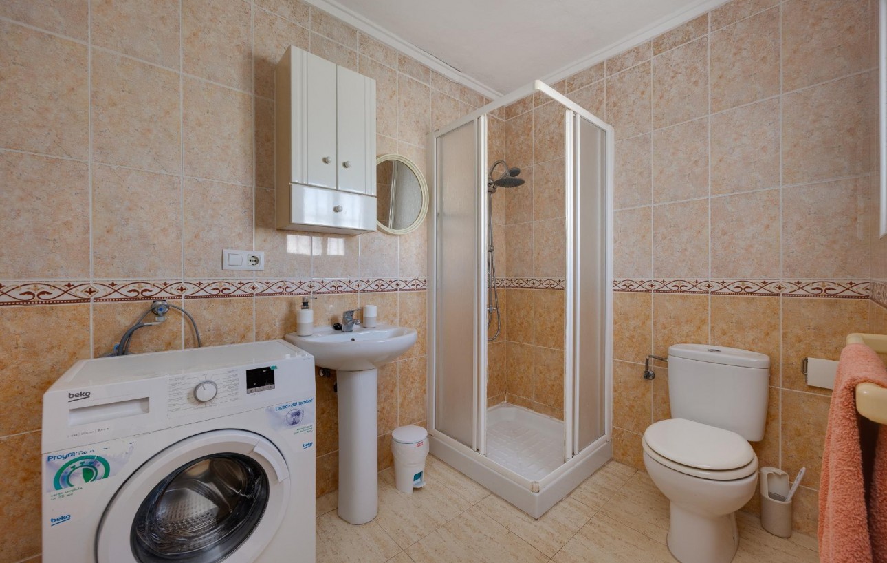Resale - Chalet - Torrevieja - La Siesta - El Salado - Torreta