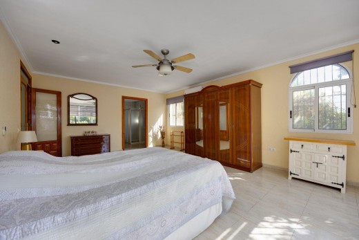 Resale - Chalet - Torrevieja - La Siesta - El Salado - Torreta