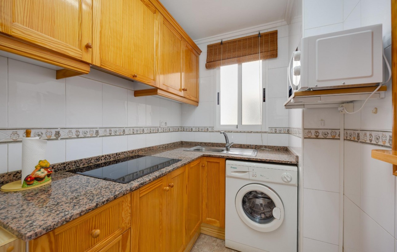 Resale - Wohnung - Torrevieja - Playa del cura