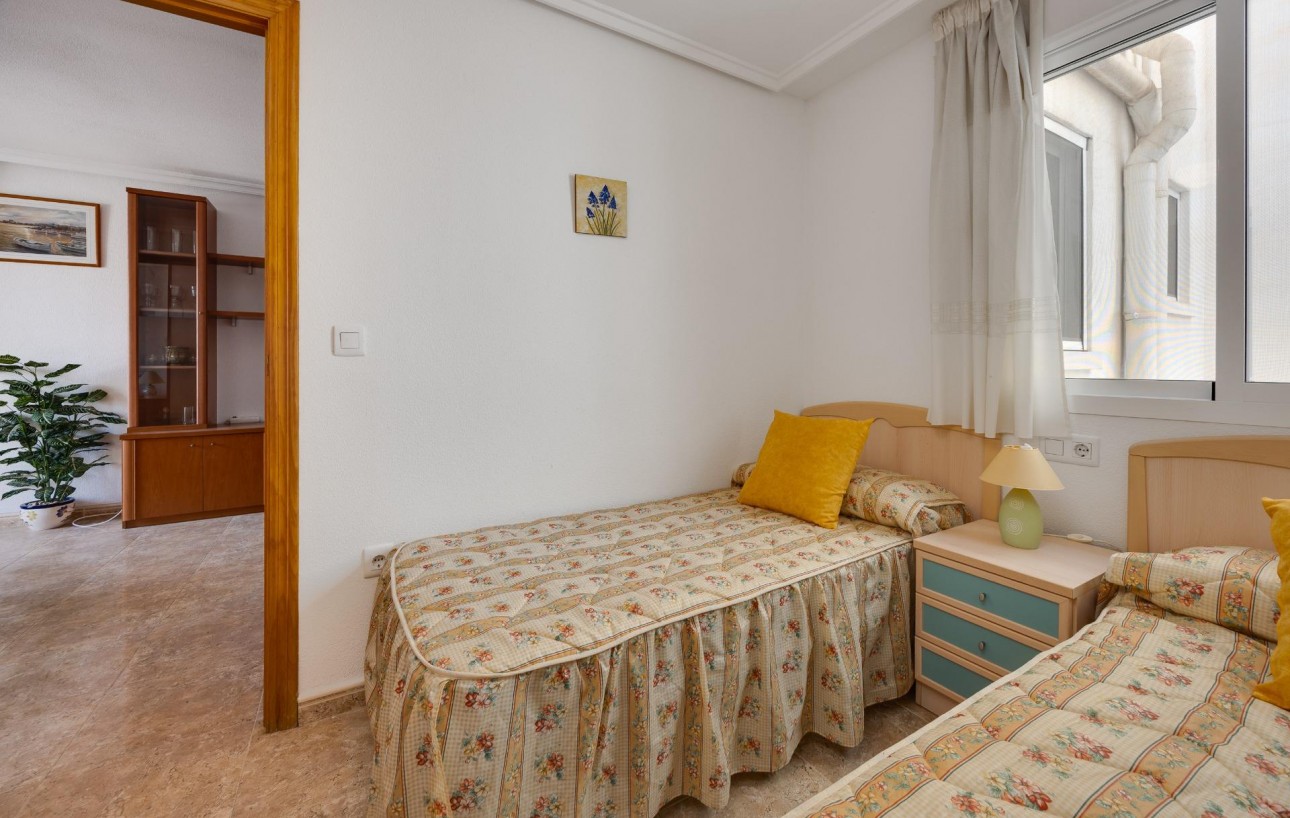 Resale - Wohnung - Torrevieja - Playa del cura