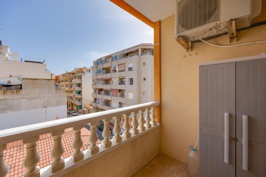 Resale - Wohnung - Torrevieja - Playa del cura