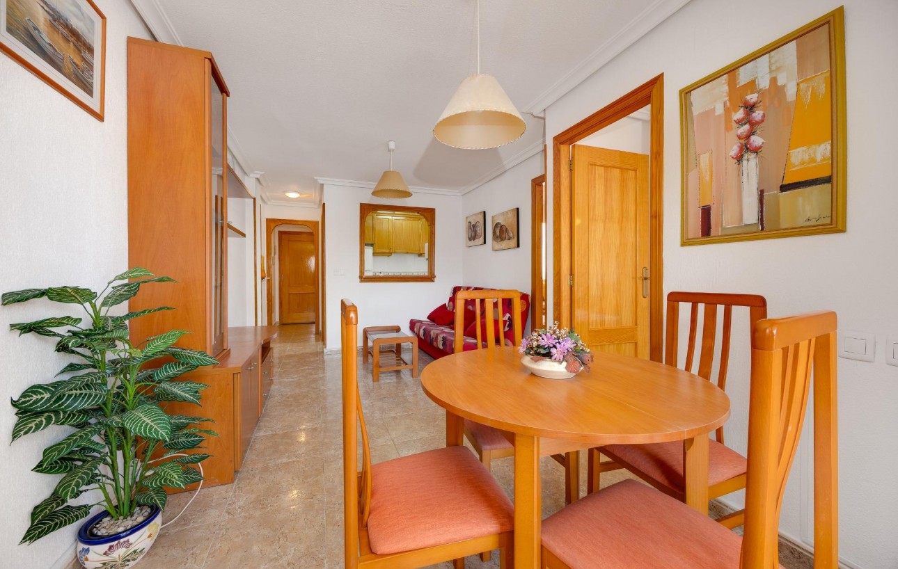Resale - Wohnung - Torrevieja - Playa del cura