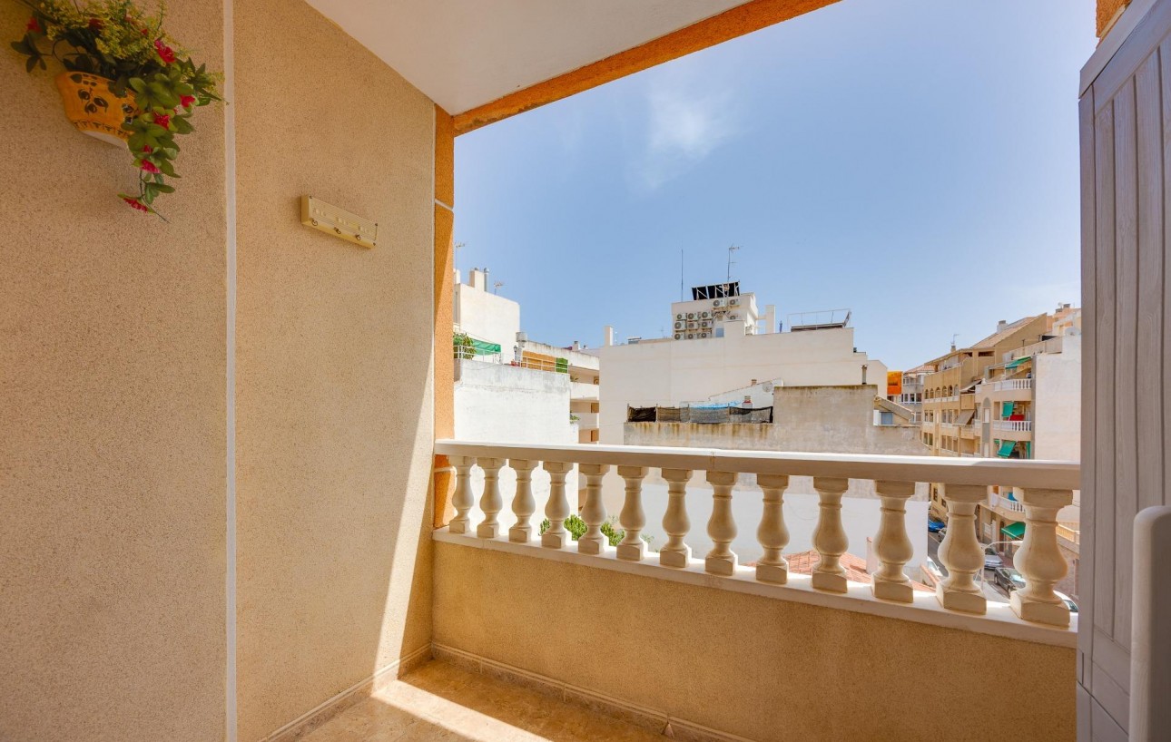 Resale - Wohnung - Torrevieja - Playa del cura
