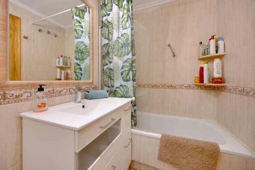Resale - Bungalow Planta Baja - Orihuela Costa - PAU 26