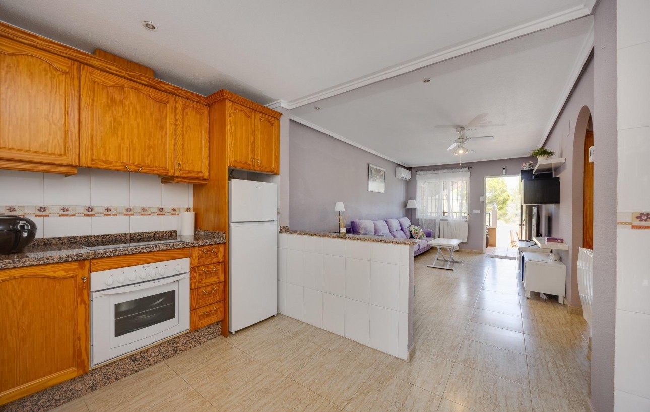 Resale - Bungalow Planta Baja - Orihuela Costa - PAU 26