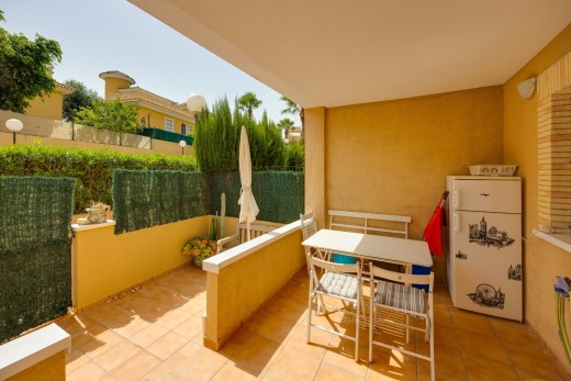 Resale - Bungalow Planta Baja - Orihuela Costa - PAU 26