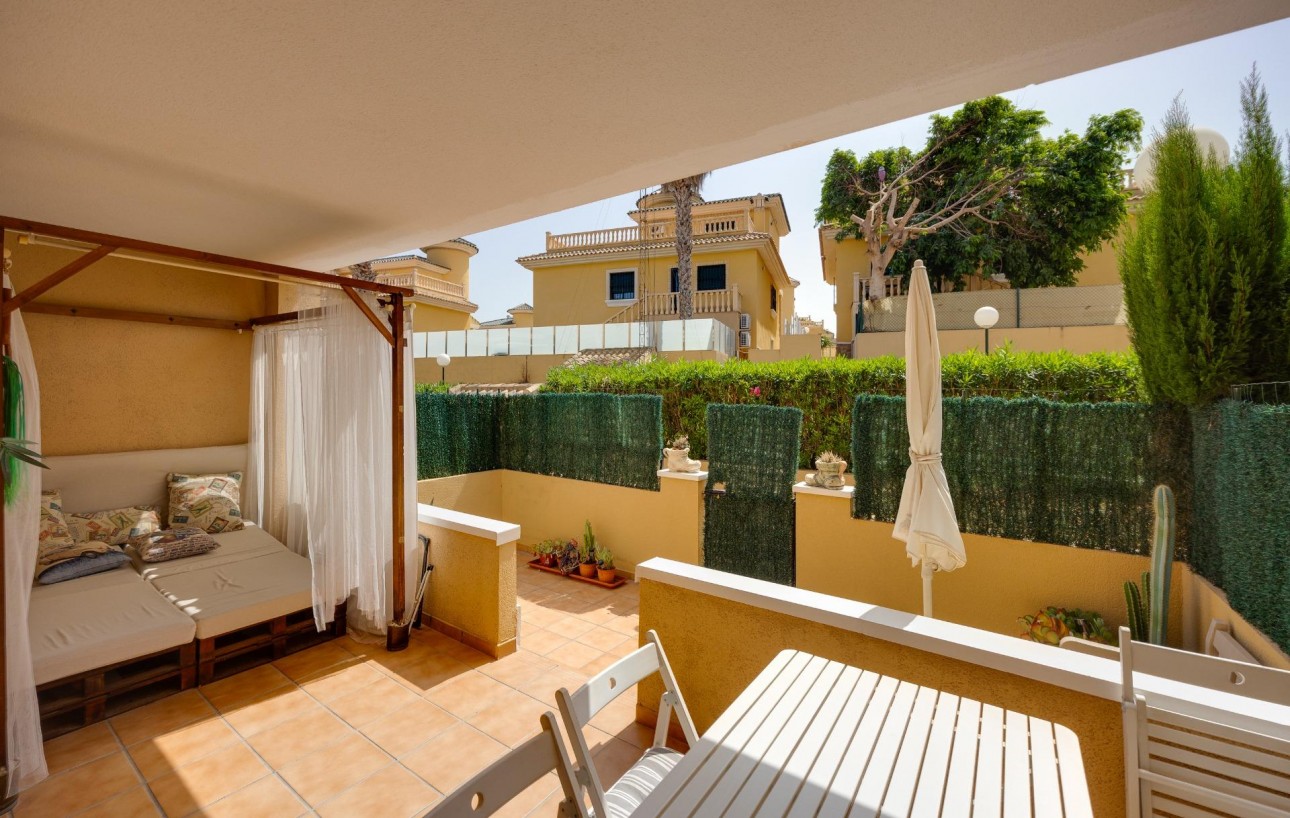 Resale - Bungalow Planta Baja - Orihuela Costa - PAU 26