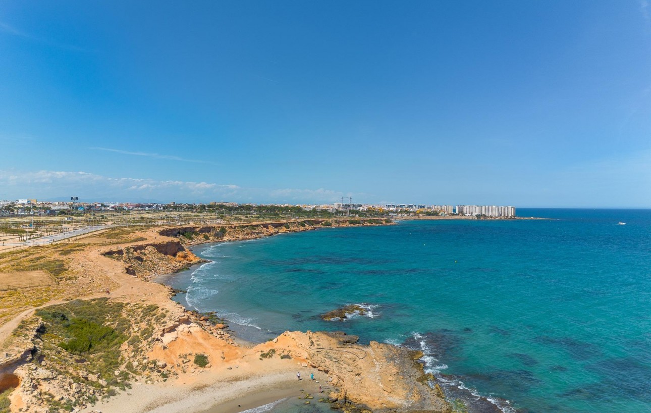 Resale - Bungalow Planta Baja - Orihuela Costa - PAU 26