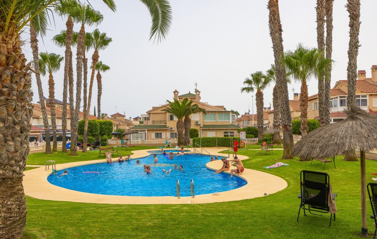 Resale - Bungalow - Orihuela Costa - Zeniamar-Horizonte-La Campana